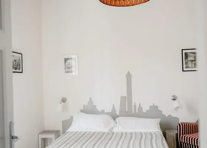 A Casa Di Lu Na 3* بولونيا