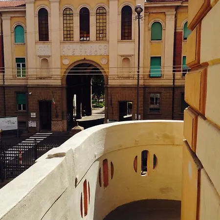 Pensionat A Casa Di Lu Na Bologna